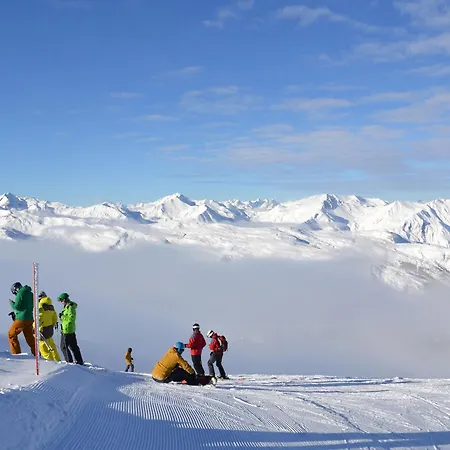 Divisible Skis Aux Pieds, Animaux Admis - Fr-1-182-194 * Les Allues